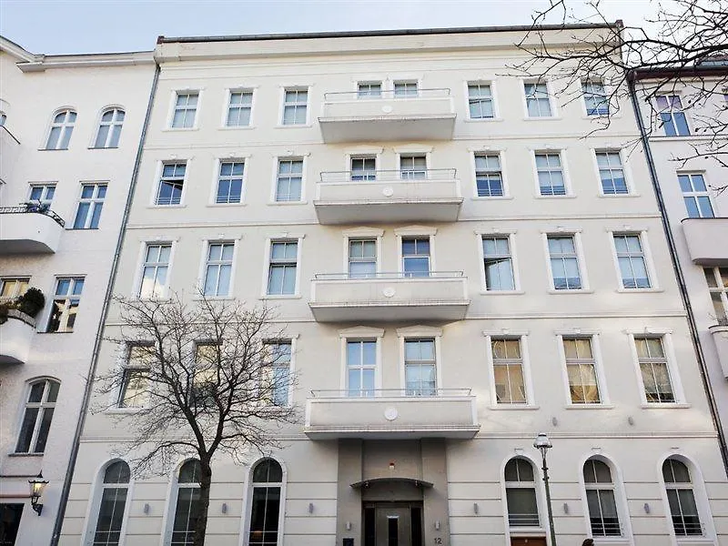 Quentin Design Hotel Berlin 4*,
